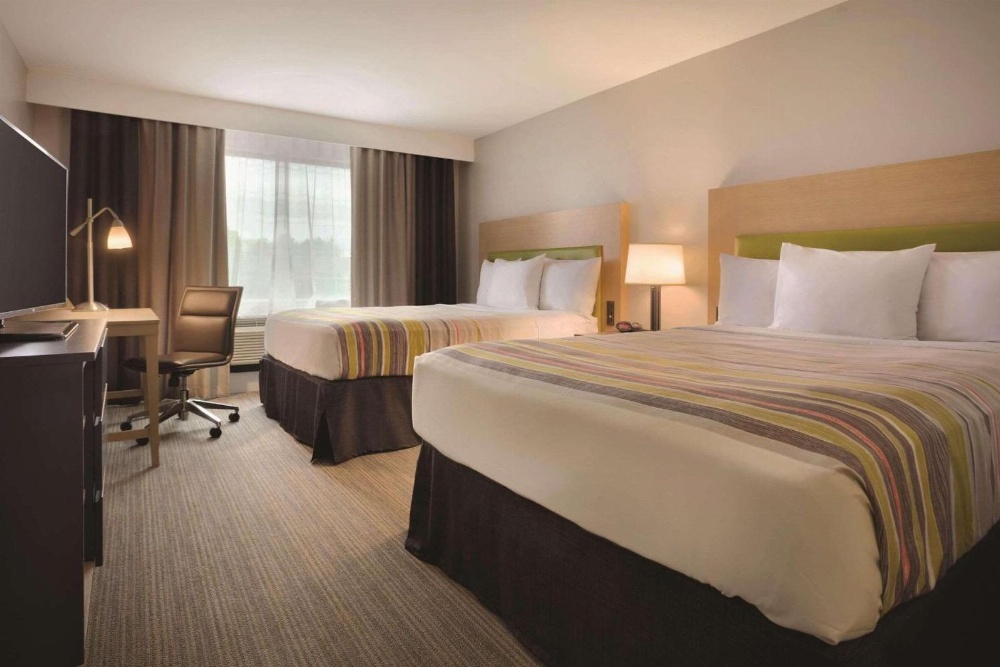 Queen Room with Two Queen Beds - Non-Smoking